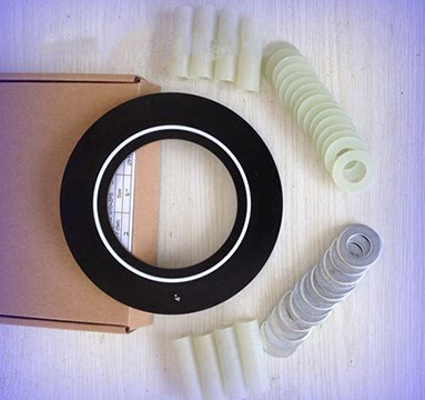 What Factors Determine the Service Life of a Flange Insulation Gasket Set?
