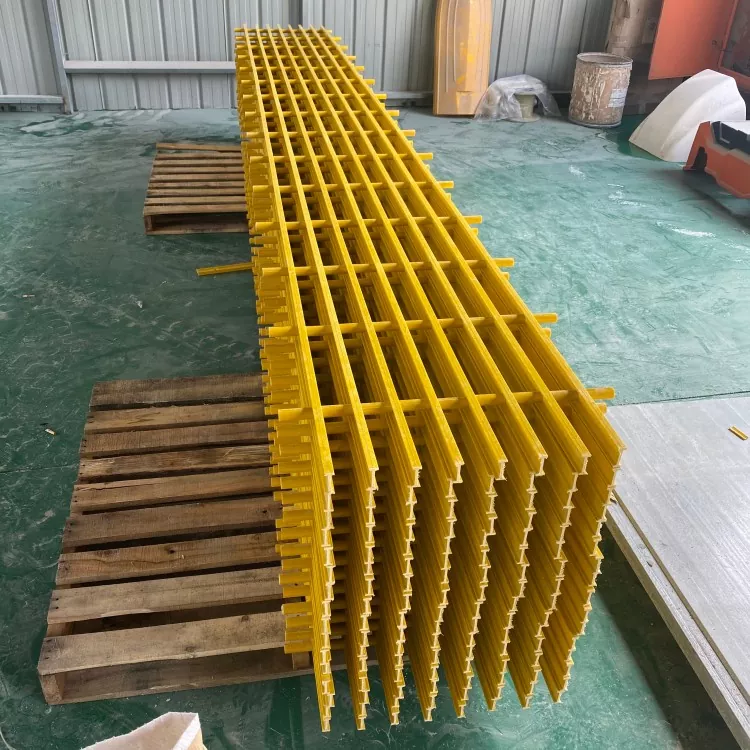 How Does Pultruded Grating Improve Marine and Industrial Applications?