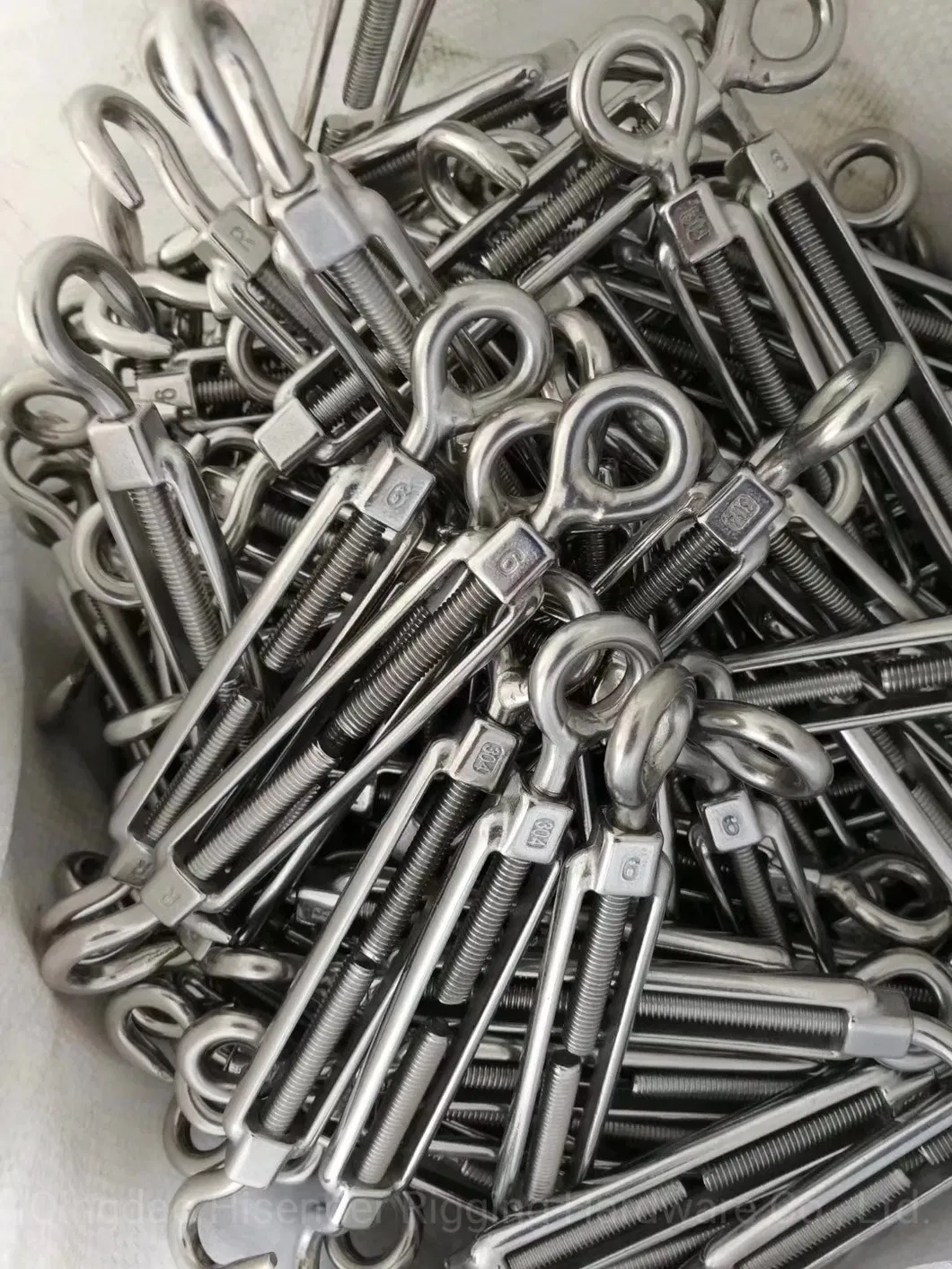 Shackle, Wire Rope Clip, Turnbuckle of Many Kinds of Rigging Hardware Products